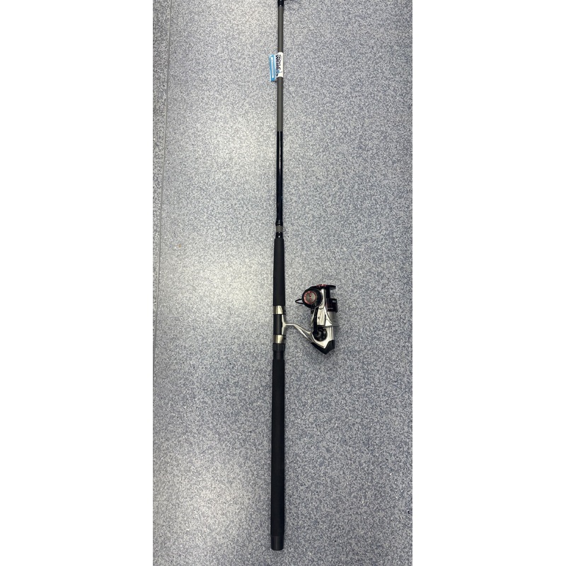 Jarvis Walker Surf Spinning Combo Graphcast 12′ Rod / Rovex Tfx 8000 Reel ><